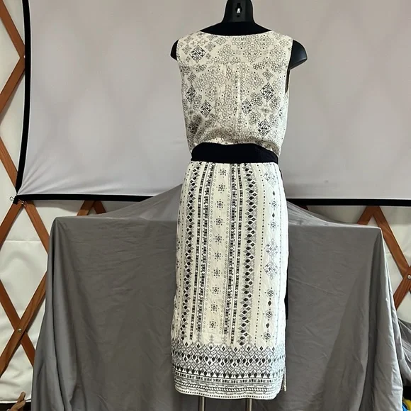 NWOT Anthropologie HD in Paris Eventide Belted Dress Romantic feminine dress! - Picture 6 of 12